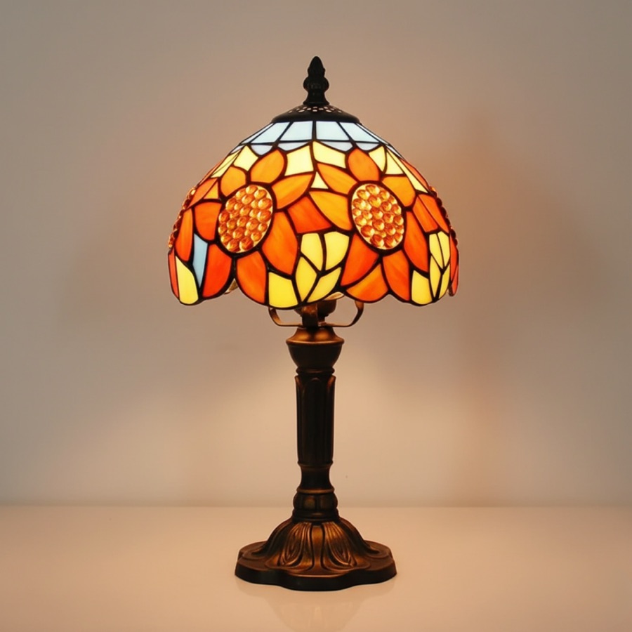 Luminária de Mesa Clássica Inspirada no Barroco